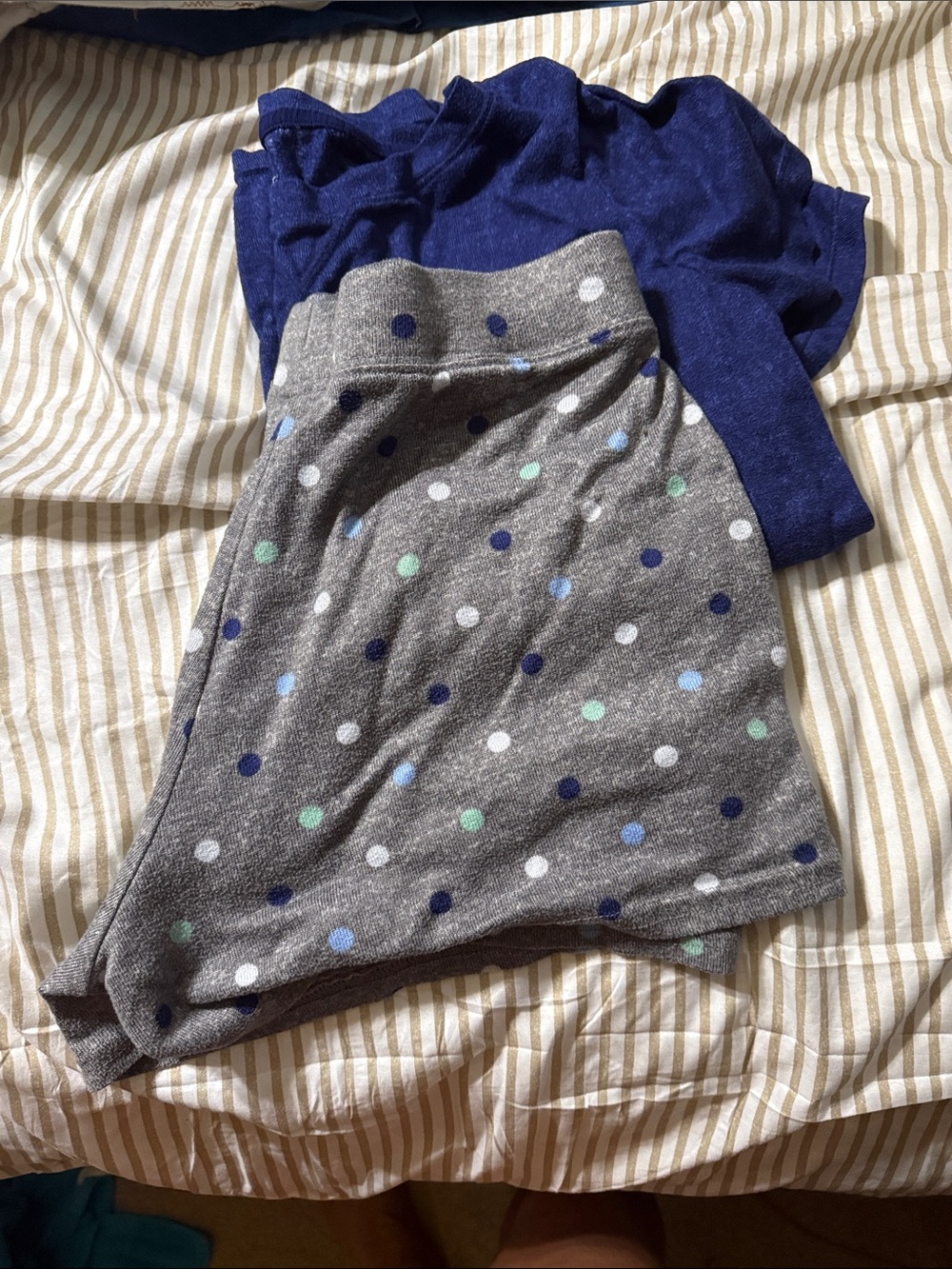 croft & barrow Gray Polka Dot Knit Pajama Pants with Navy Top